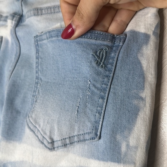 💙 🆕 VIP JEANS destroyed size small - Picture 7 of 8